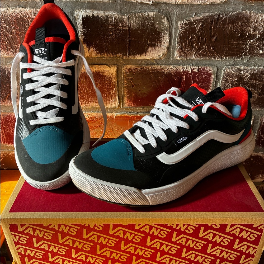 Vans Ultrarange Exo Sneakers